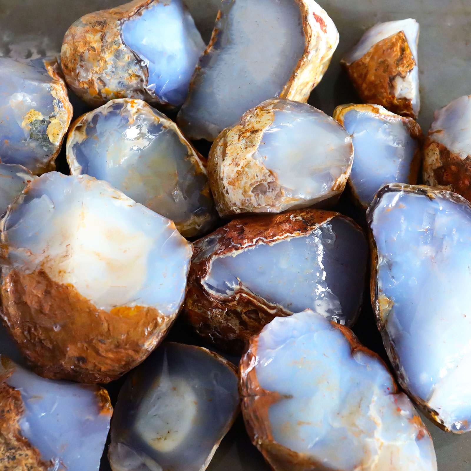 Low Cost Bulk Chalcedony Wholesale